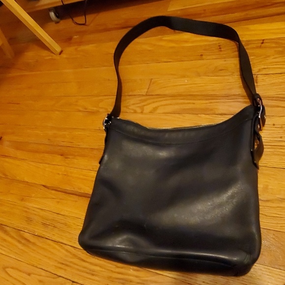 Coach black shoulder bag - Picture 1 of 1